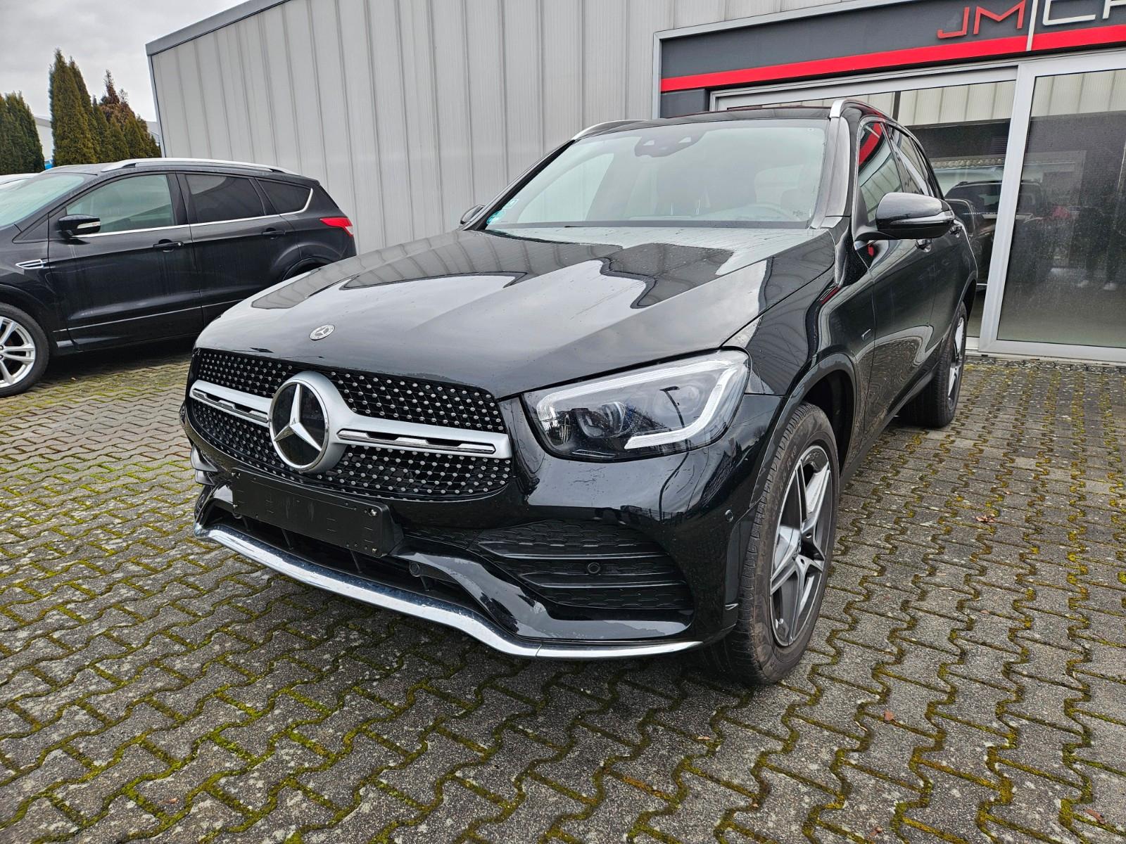 Mercedes-Benz GLC 300de 4M AMG Line ACC/AHK/LED/Mbeam/Virtual