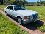 Mercedes-Benz Klassiker in Weiß W126 260 SE Original Zustand 2