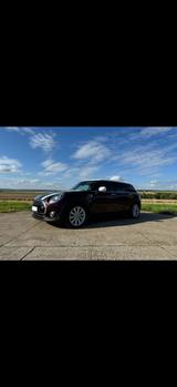 MINI Cooper D Clubman Cooper D Essential Trim Aut... - rote MINI Cooper D Clubman