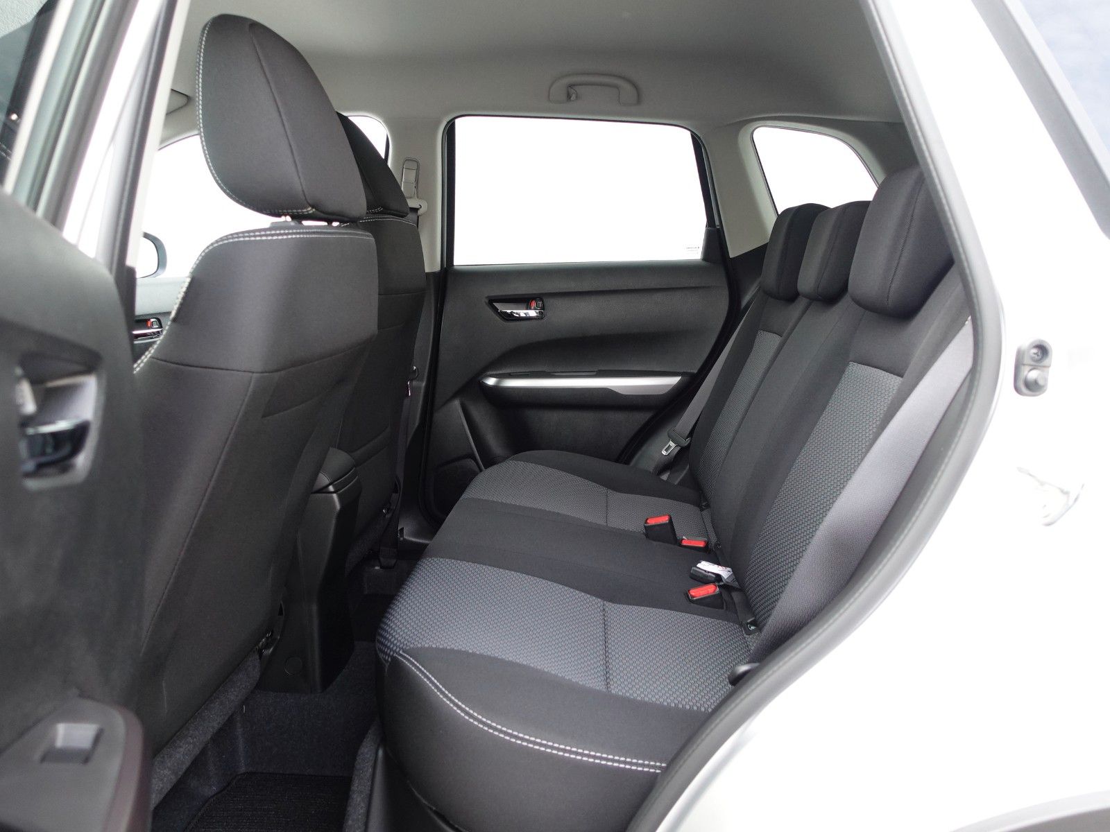Fahrzeugabbildung Suzuki Vitara Comfort 1.5 AUTOMATIK,Navi,Kamera,Sitzhzg