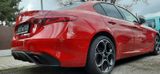 Alfa Romeo Giulia Veloce Q4/Panodach/Garantie/Top Ausstat. - Alfa Romeo Giulia mit Benzin-Antrieb