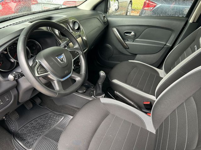 Fahrzeugabbildung Dacia Sandero Stepway Prestige+Navi+1.Hand+BT+Kamera