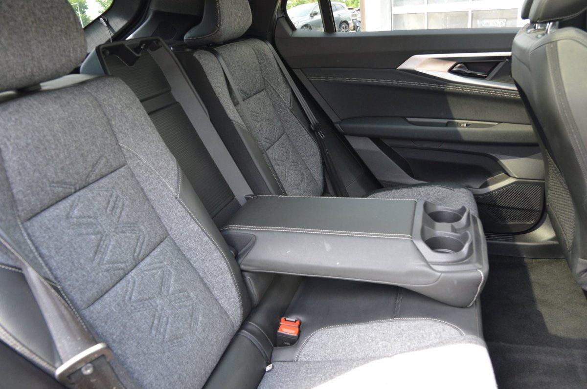 Fahrzeugabbildung Renault Rafale   200 E-Tech Full Hybrid Techno