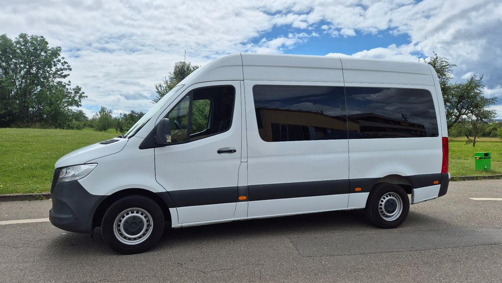 Image of Mercedes-Benz Sprinter