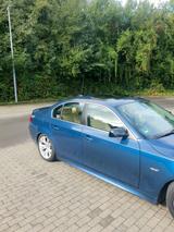BMW 520i A - - BMW 5er Reihe: Beige