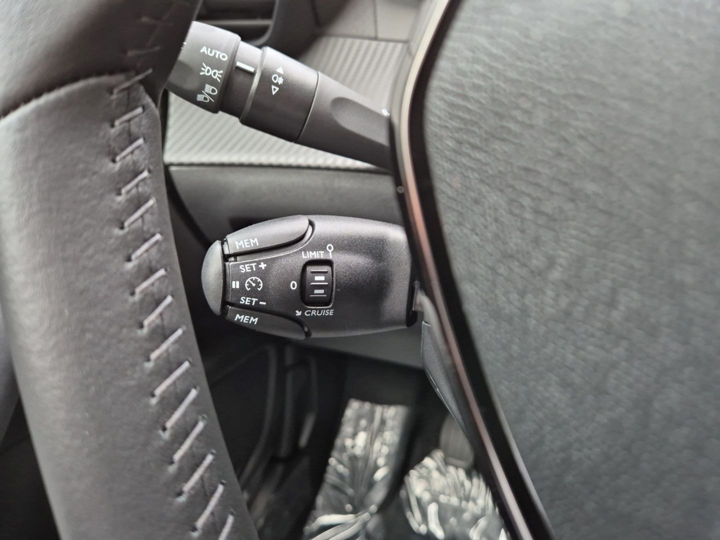 Peugeot 2008 - Bild 23