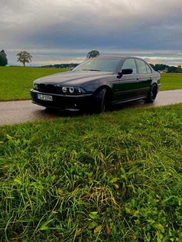 BMW  E39 540i V8 6gang schalter, rostfrei