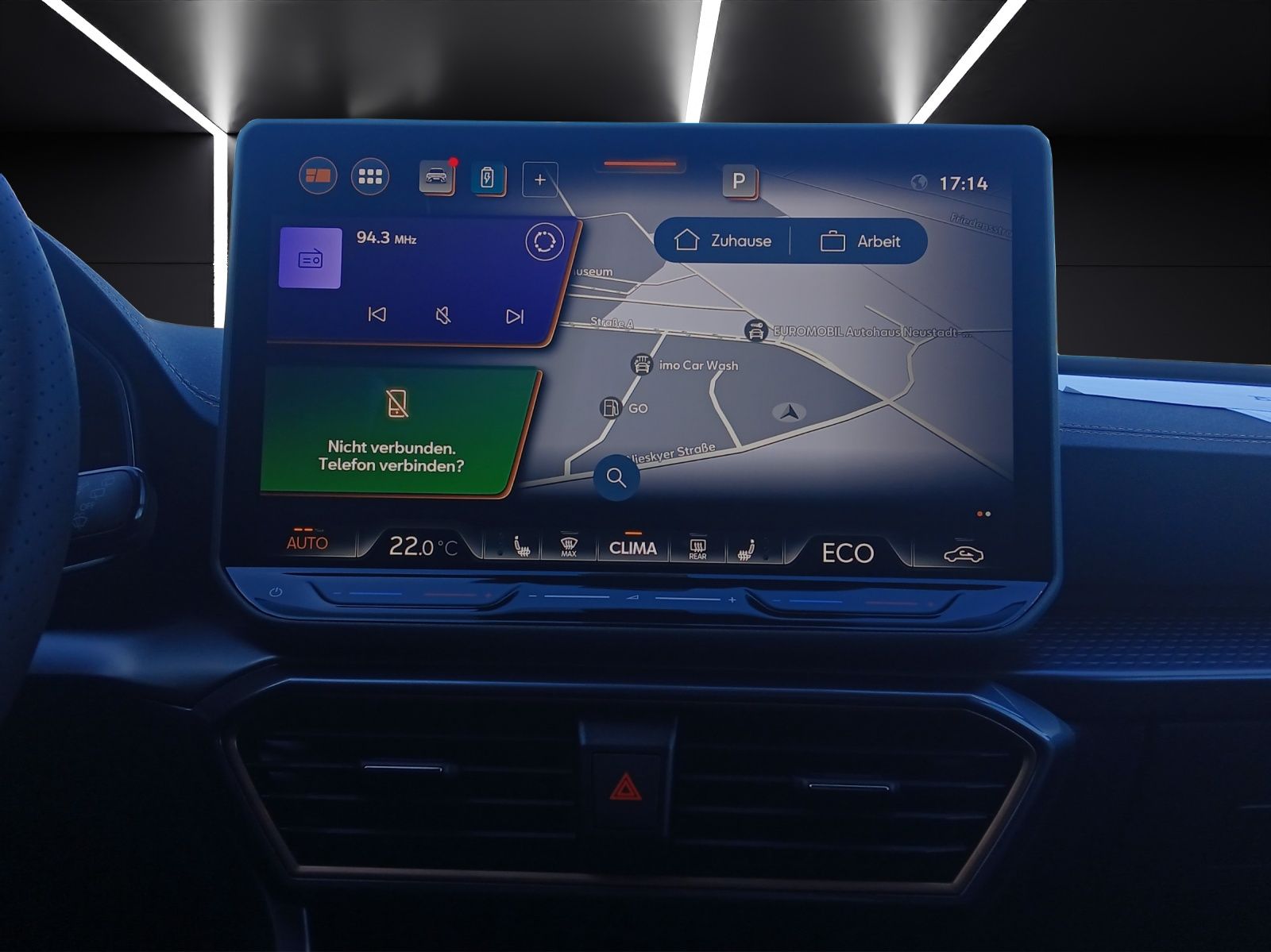 Fahrzeugabbildung CUPRA Leon Sportstourer 1.5 e-Hybrid AHK EdgeP.Navi