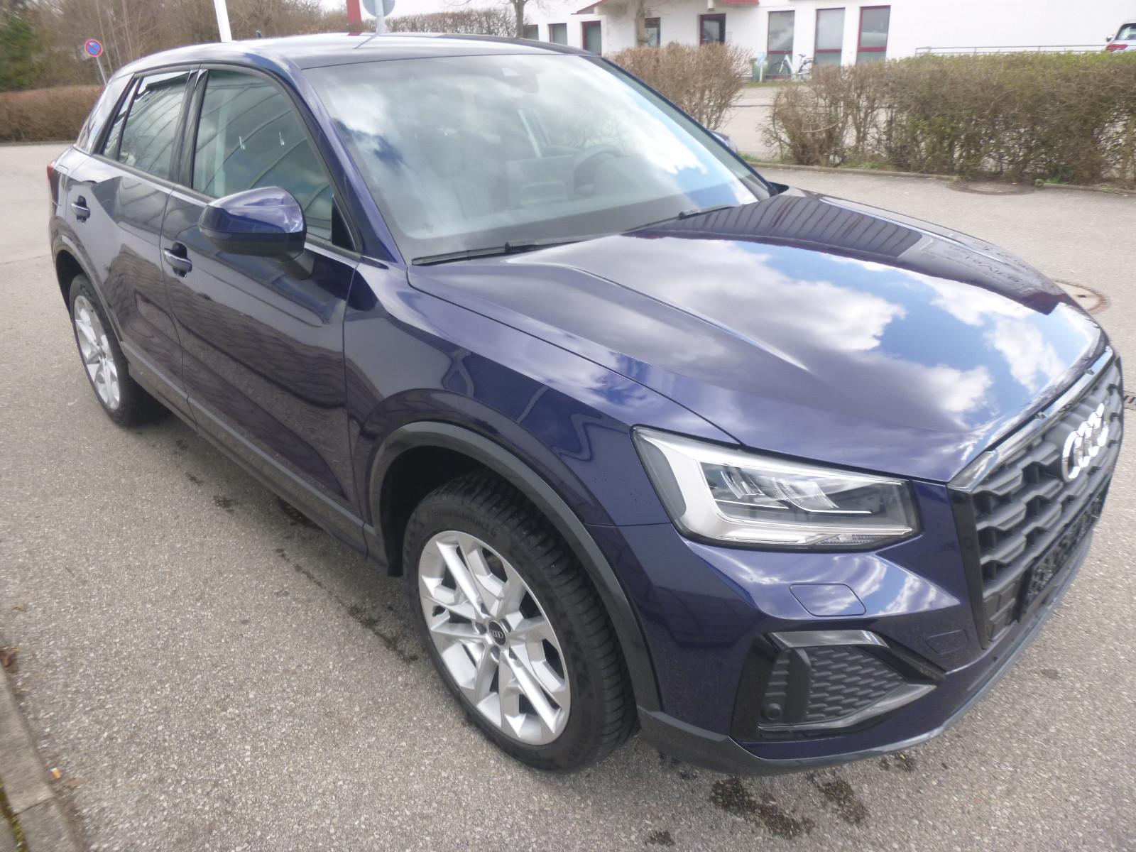 Audi Q2 35 TDI advanced LED Leder Navi 18"