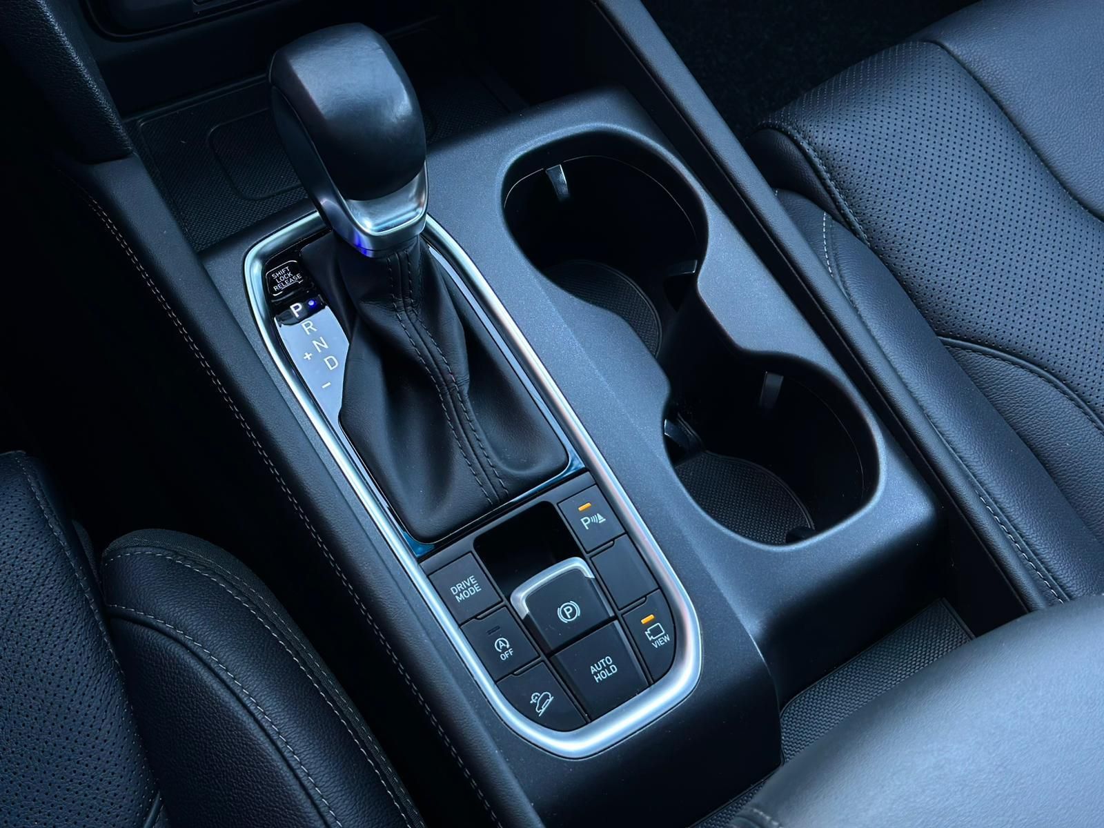 HYUNDAI SANTA FE 2.2CRDi PREMIUM 4WD* LED#4xSHZ#LH#KEYLE - Image 16