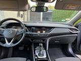 Opel Insignia 2.0 Diesel 125kW Innovation Auto ST... - Opel Insignia von privat