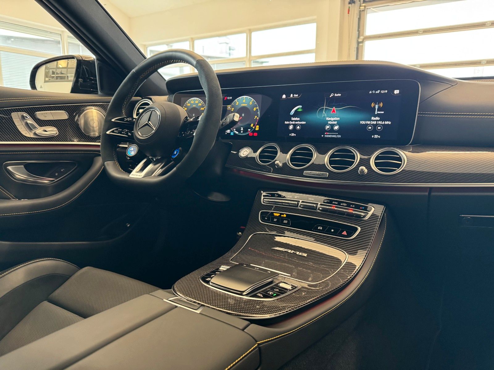 Fahrzeugabbildung Mercedes-Benz E 63 S AMG+FinalEdition+Distr+Burm+AirM+HUD