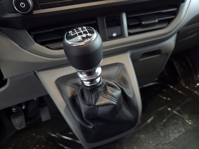 T7 Transporter Kasten LR 2.0 TDI LED GRA AHK KA