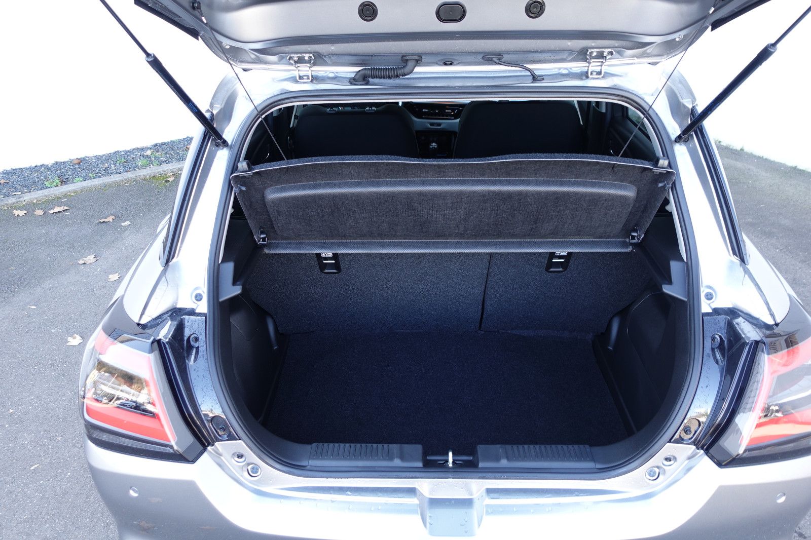 Fahrzeugabbildung Suzuki Swift Comfort+ 1.2 MildHybrid,Navi,Kamera,Sitzhz