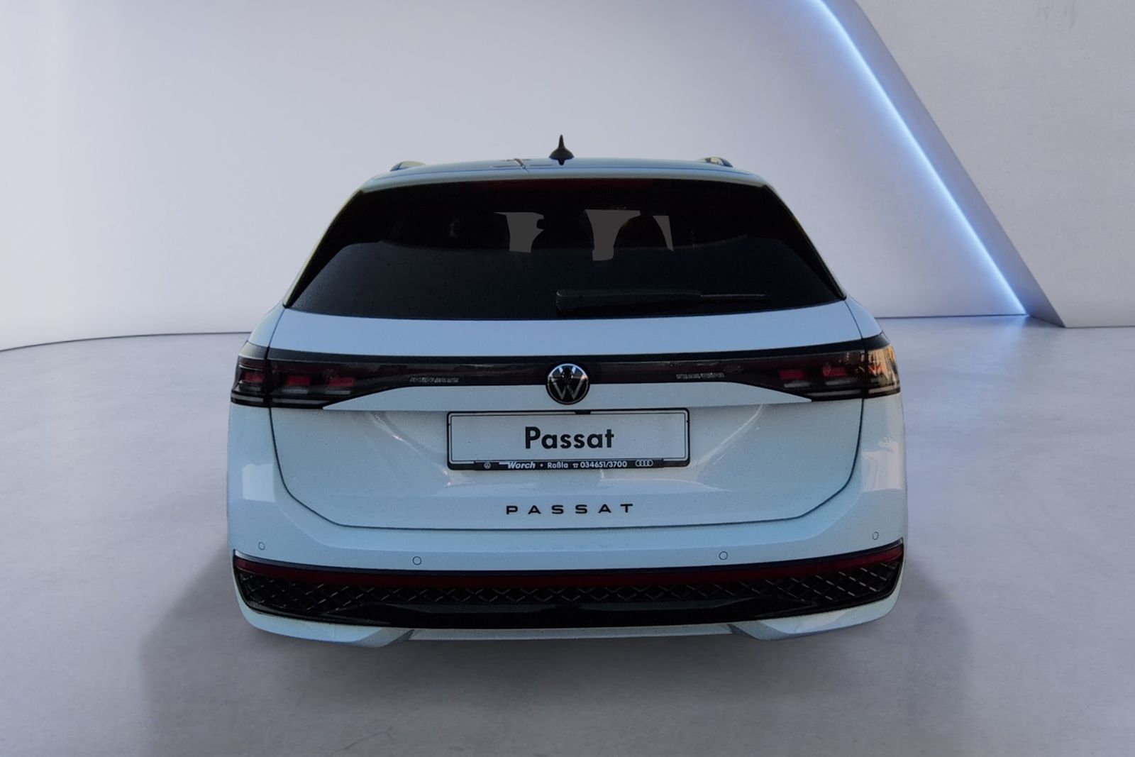 Volkswagen Passat R-Line 2.0 TDI 4MO DSG AHK STHZ HuD foto 4