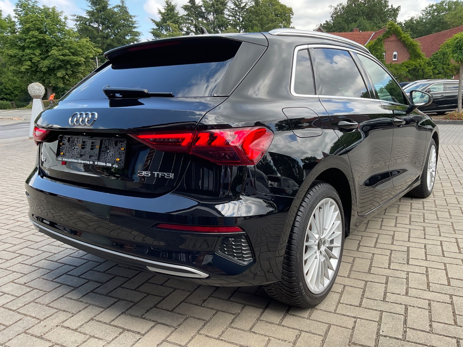 Fahrzeugabbildung Audi A3 35 TFSI S tronic Sportback,Virtual,Navi,LED