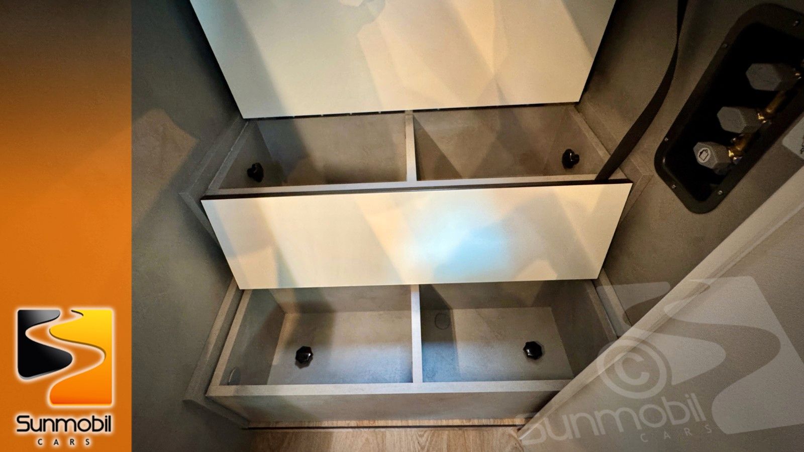 Fahrzeugabbildung Crosscamp Camper Van 640 Fiat Automatik Dieselheizung