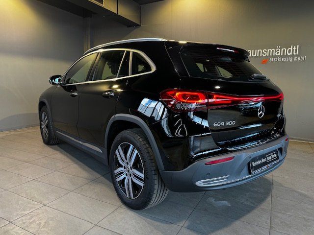 Mercedes-Benz EQA 300 4M Progressive AHK/Ambi/Tot/MBUX +/Sound imagem 2