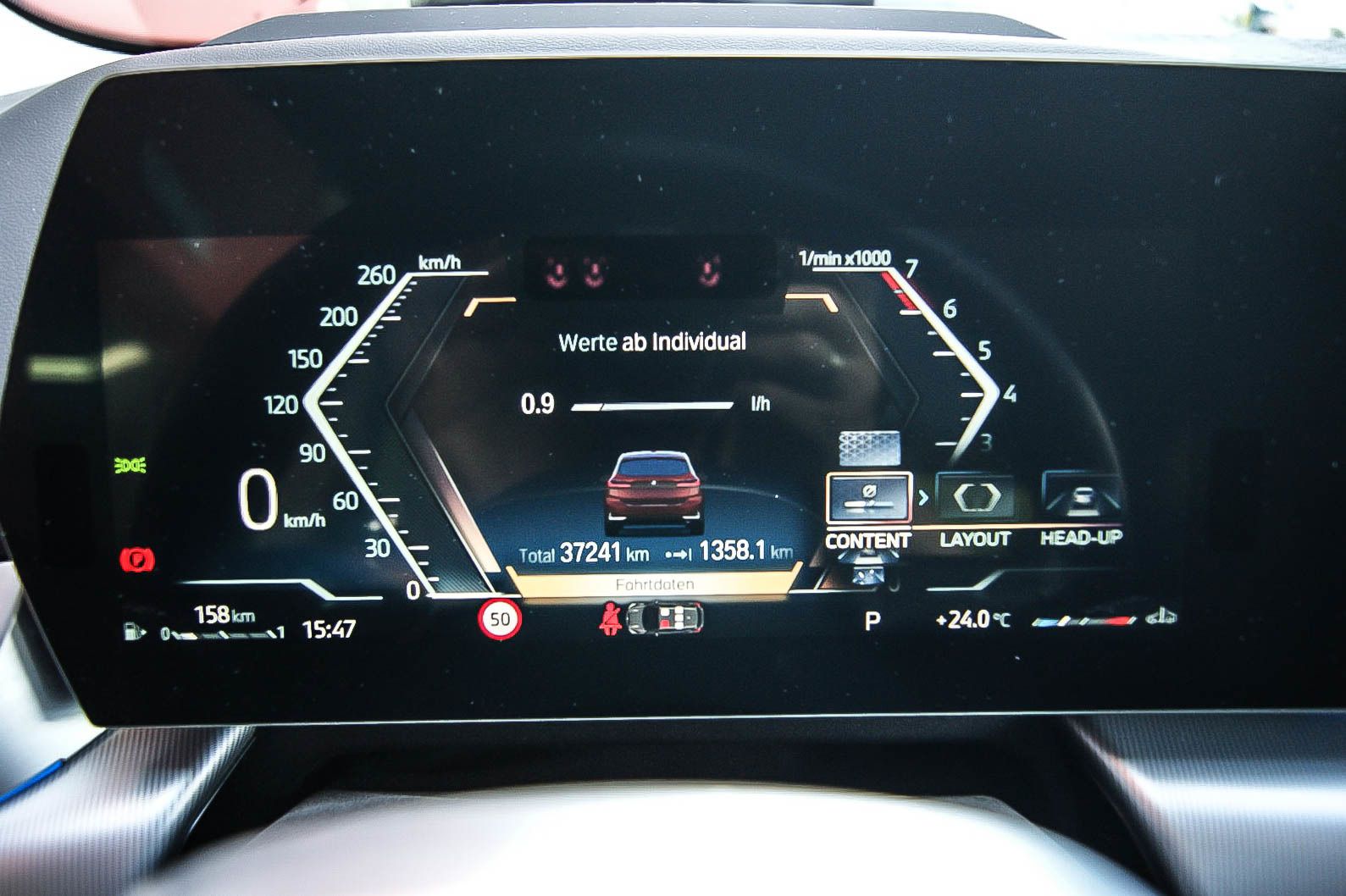 Fahrzeugabbildung BMW 223 Active Tourer i xDrive LEDER HEAD-UP SPORT 4