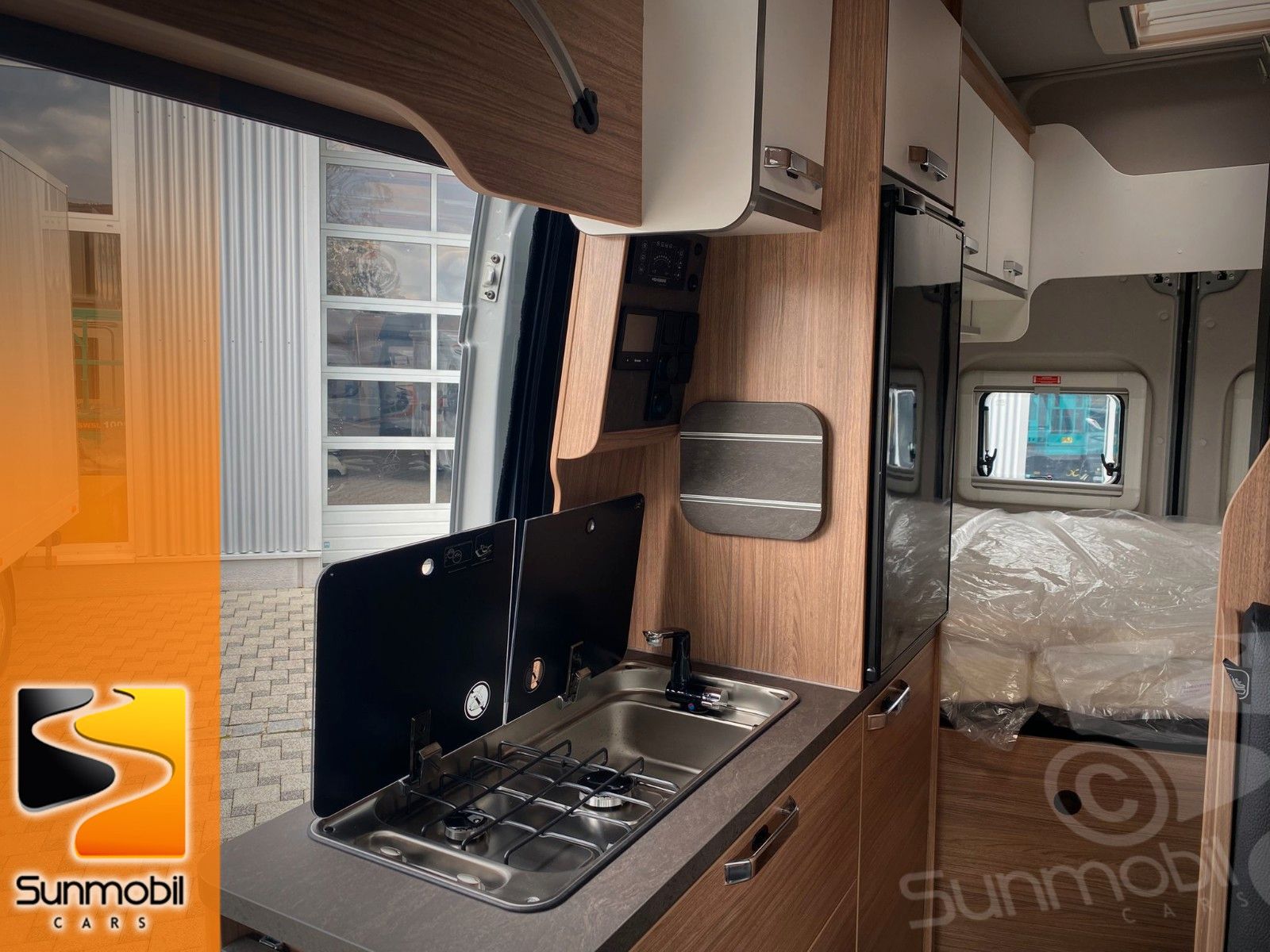 Fahrzeugabbildung Weinsberg CaraBus 600 MQH Edition Fire Automatik