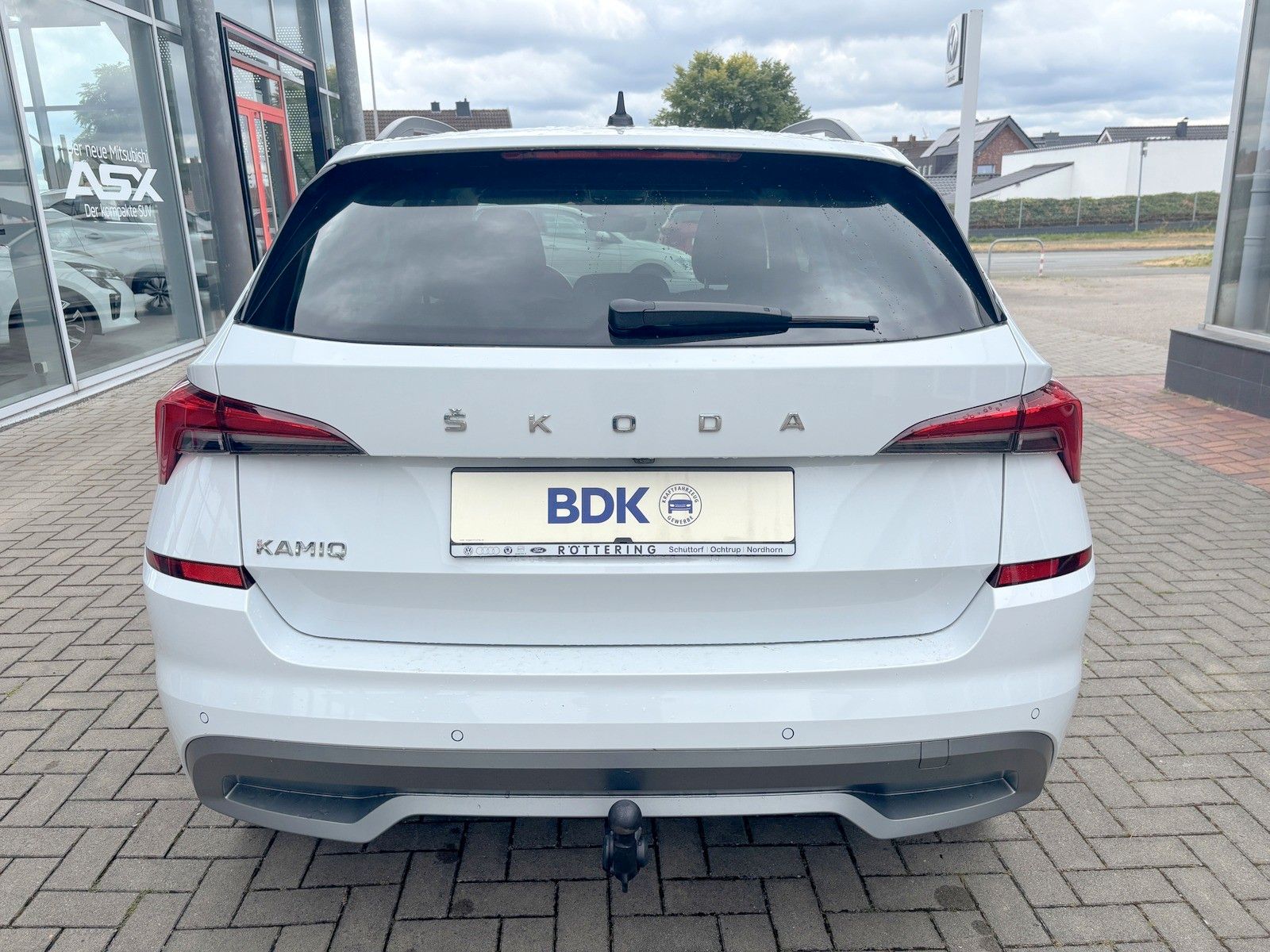 Fahrzeugabbildung SKODA Kamiq Tour 1.0 TSI +DSG +AHK +Kamera +Navi