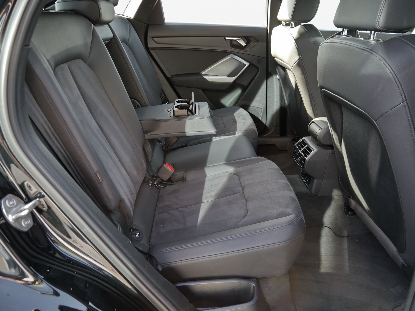 Audi Q3 - Bild 16