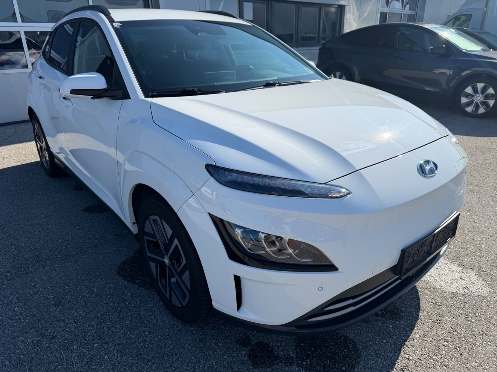 Hyundai Kona Elektro 64kWh* SOH 94,9%*KAM*NAV* imagem 3