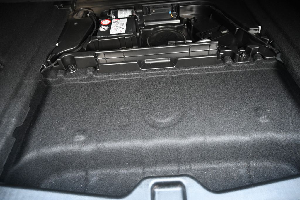 MERCEDES-BENZ CLA 220 AMG Line Leder Navi Autom. Cam LED MERCEDES-BENZ CLA 220 AMG Line Leder Navi Autom. Cam LED