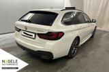 BMW 530e Touring xDrive M Sport|MERINO+B&W+AHK+PANO - weiße BMW 530