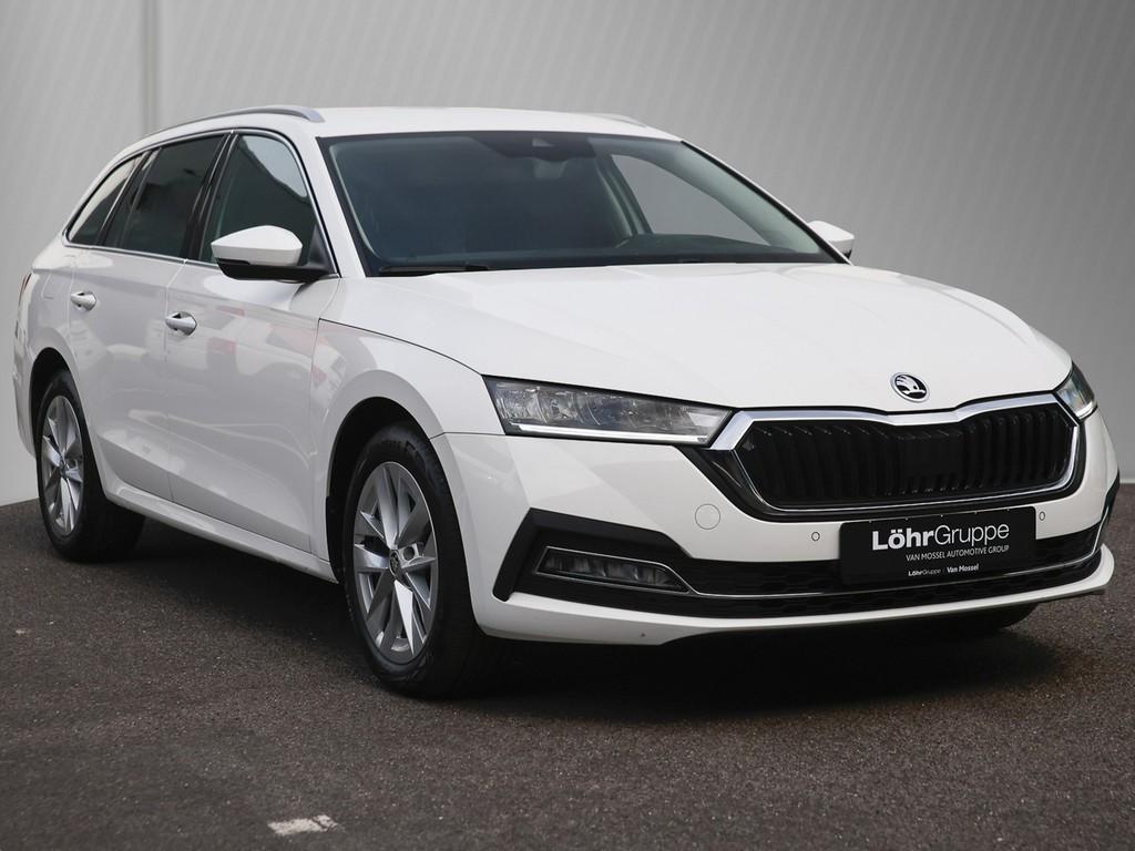 Skoda Octavia Combi 2.0 TDI Style AHK/Navi/LED