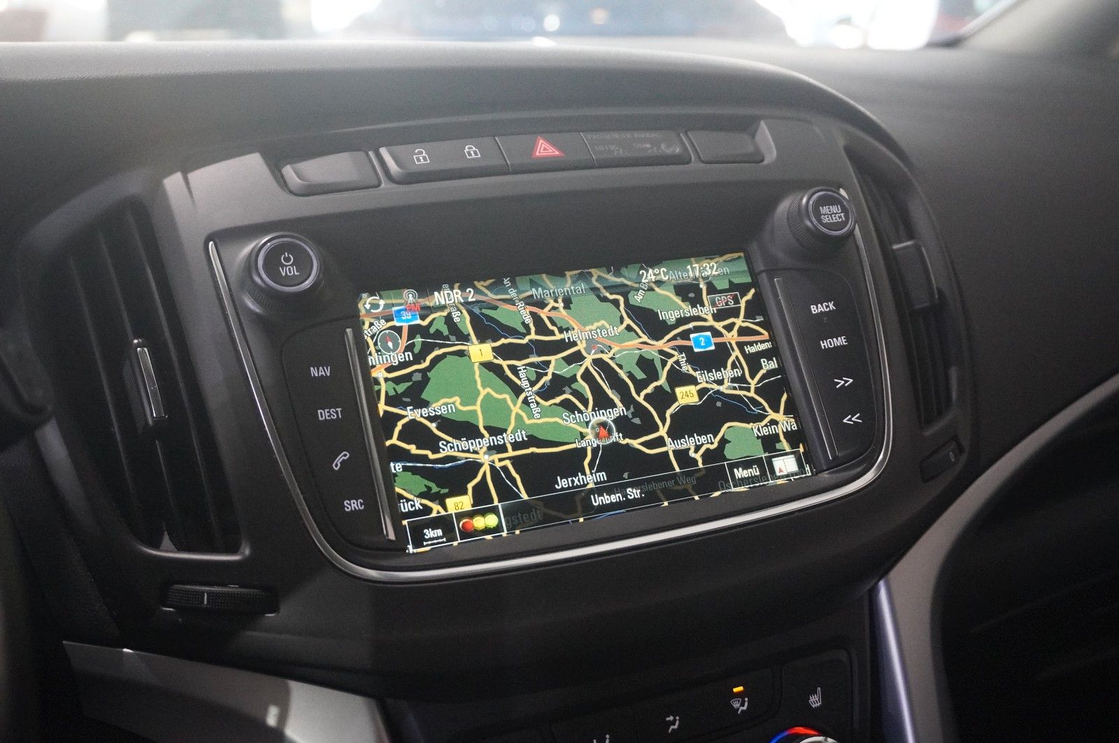Fahrzeugabbildung Opel Zafira C 1.4T ACTICE 7-SITZE NAVI/LED/SH/PDC/AHK