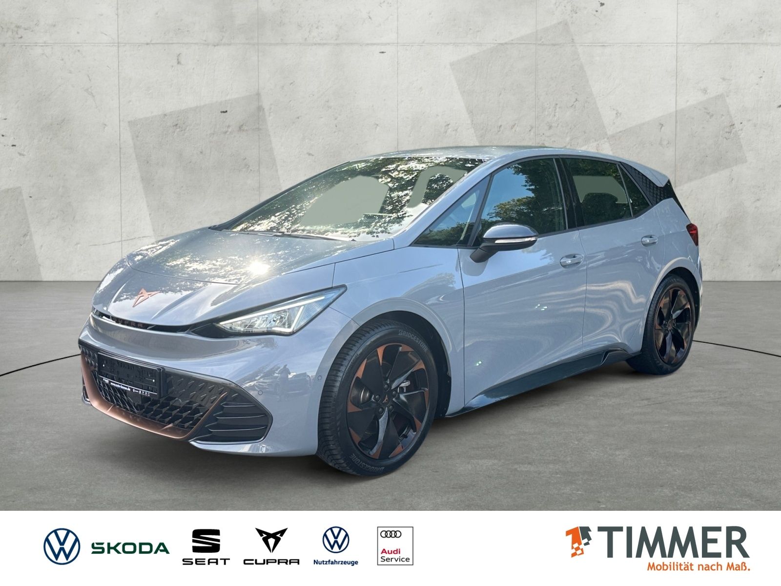 Cupra Born 62 kWh +LED +ACC +RKAM +NAVI +SHZ +19" +CAR