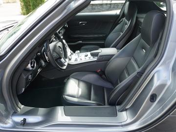 2010 Mercedes-BENZ SLS AMG — миниатюра 17