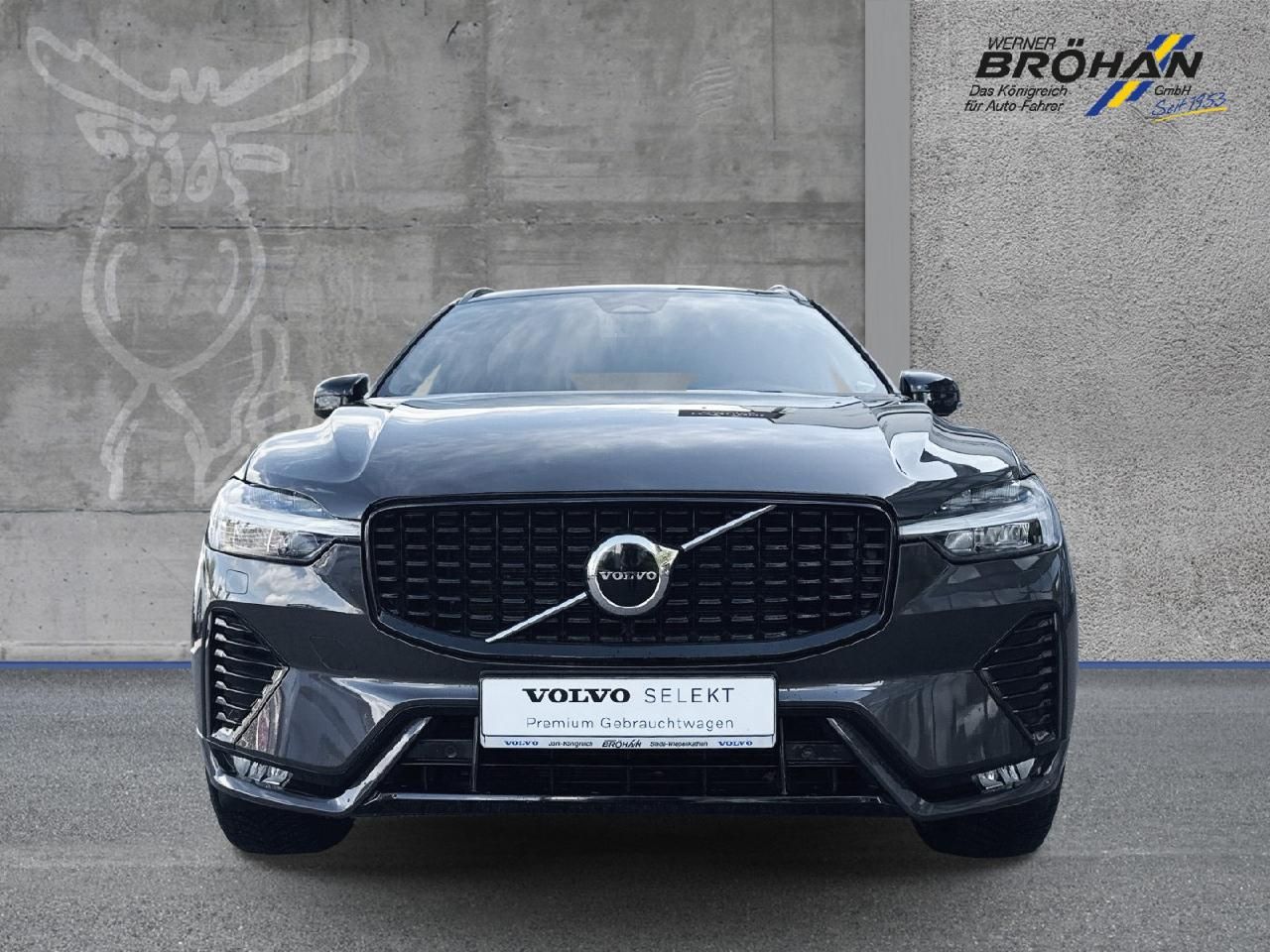 Fahrzeugabbildung Volvo XC60 Plus Dark 2WD