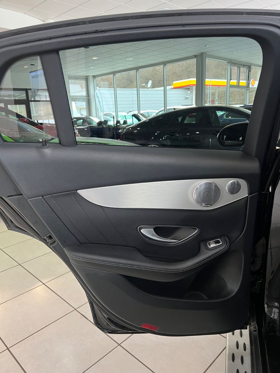 Fahrzeugabbildung Mercedes-Benz GLC 350 d Coupe 4Matic AMG LINE *BURMESTER*