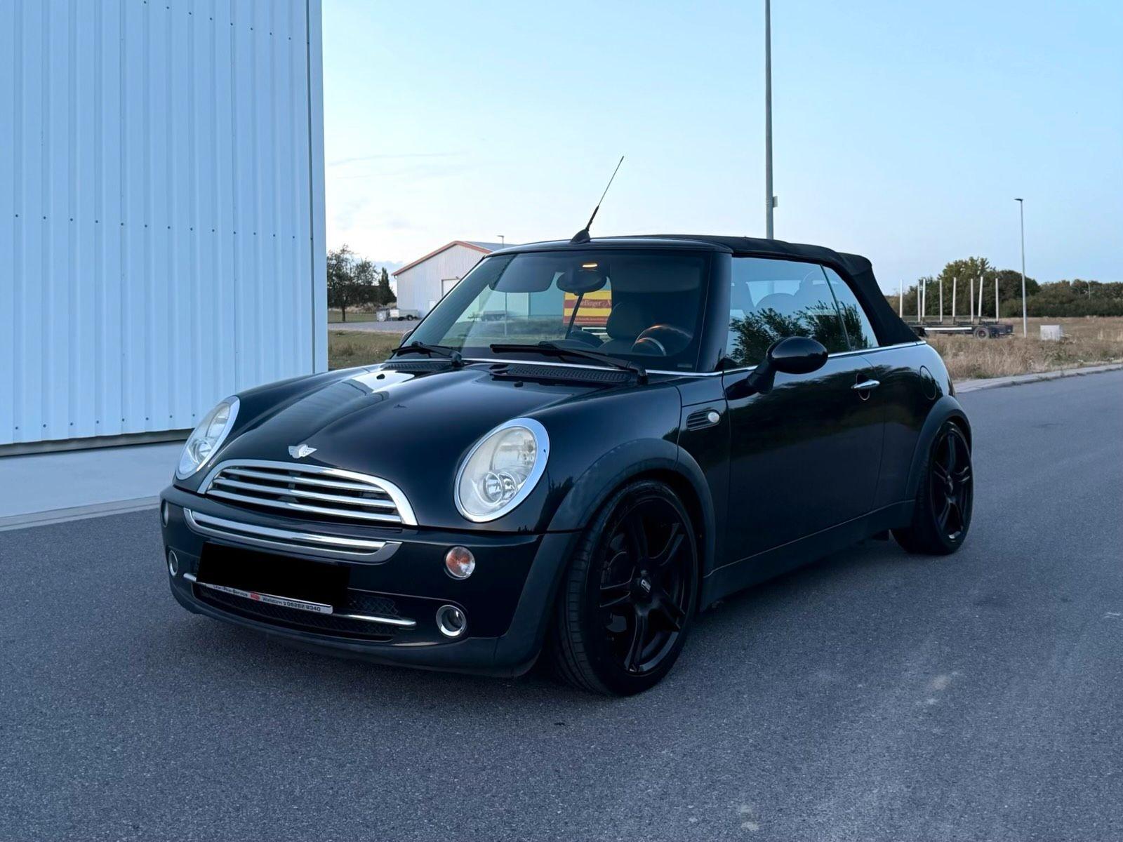 MINI Cooper Cabrio