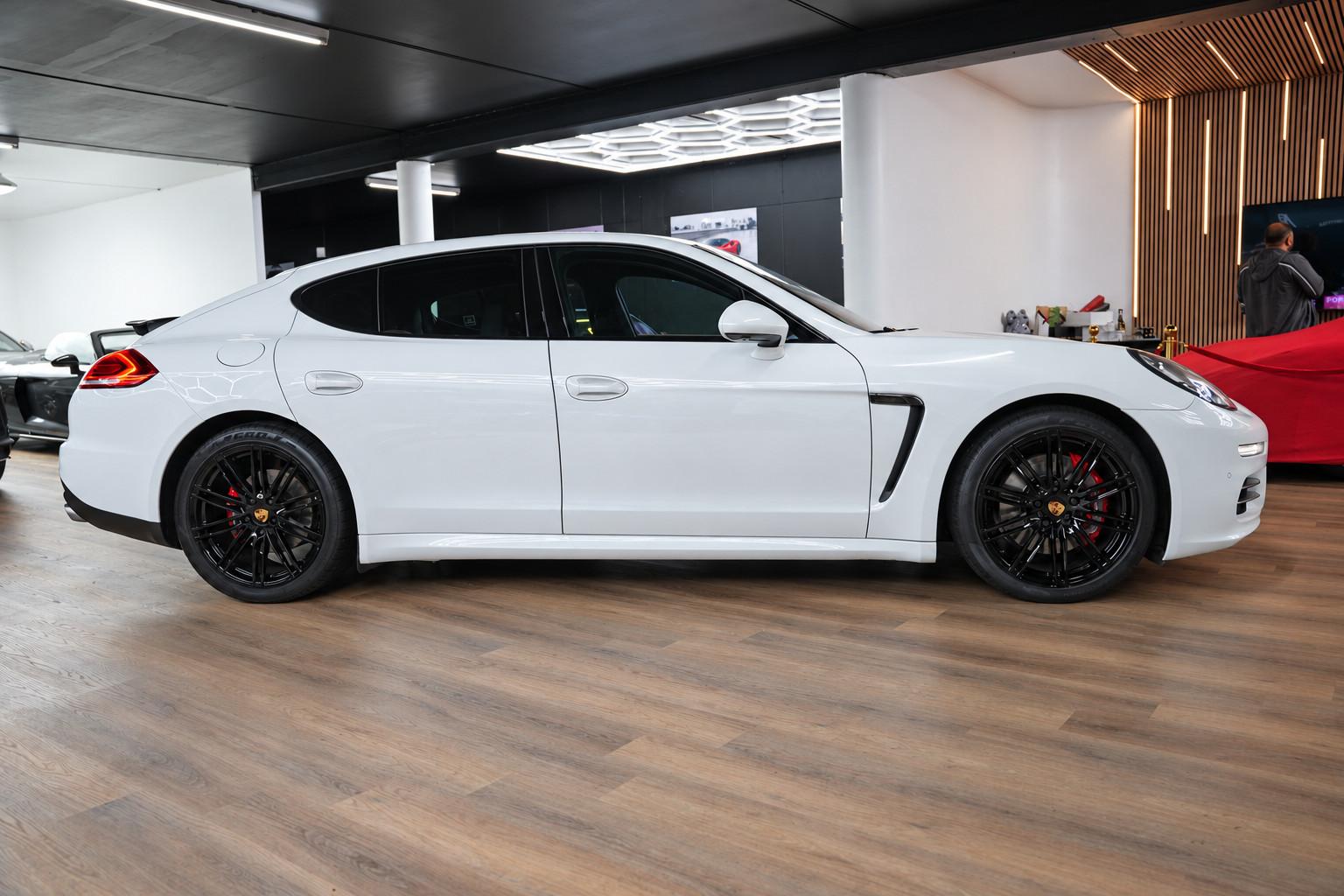 Porsche Panamera 4 Edition 3.6 V6 310 ch PDK / 114 000 km / Sport Chrono / BOSE / Caméra 360°