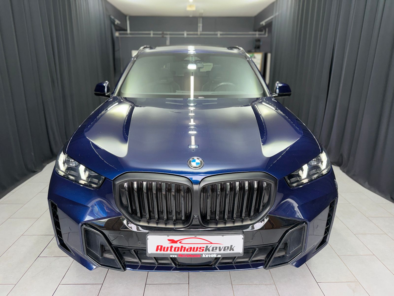 Fahrzeugabbildung BMW X5 40 d xDrive M SPORT PRO|PANO|M-SITZE|INDIVID