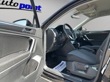 Volkswagen Tiguan - 12