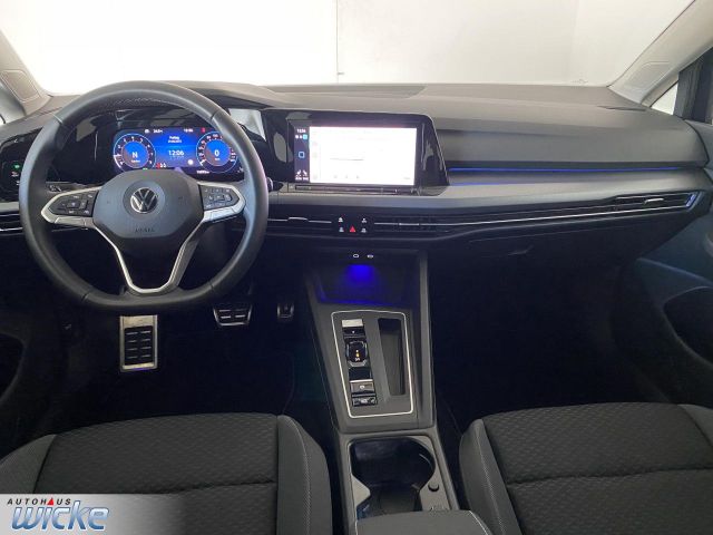 Golf VIII 1.5 eTSI DSG Active NAVI KLIMA LED SHZ