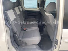 Fahrzeugabbildung Volkswagen Caddy 1.6 TDI Navigation