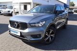 Volvo XC40 D3 Geartronic RDesign|NAVI|AHK|SHZ V+H|R-CA - Volvo XC40: Panorama-Dach