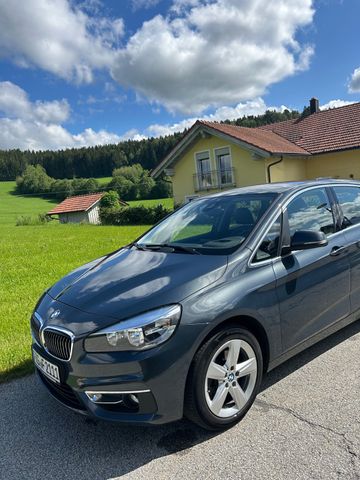 BMW 218 Active Tourer 218i Luxury Line Luxury Line