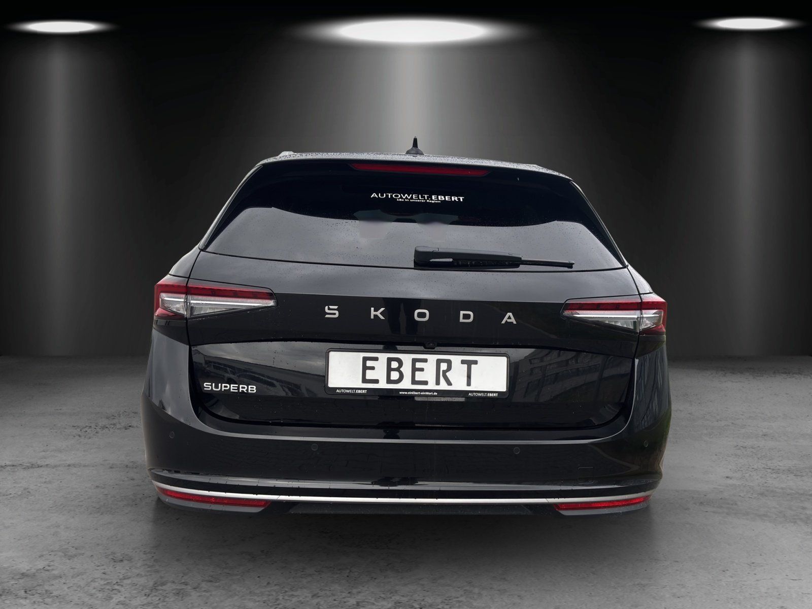 Fahrzeugabbildung SKODA Superb Combi L&K 2,0 TDI 110 kW DSG