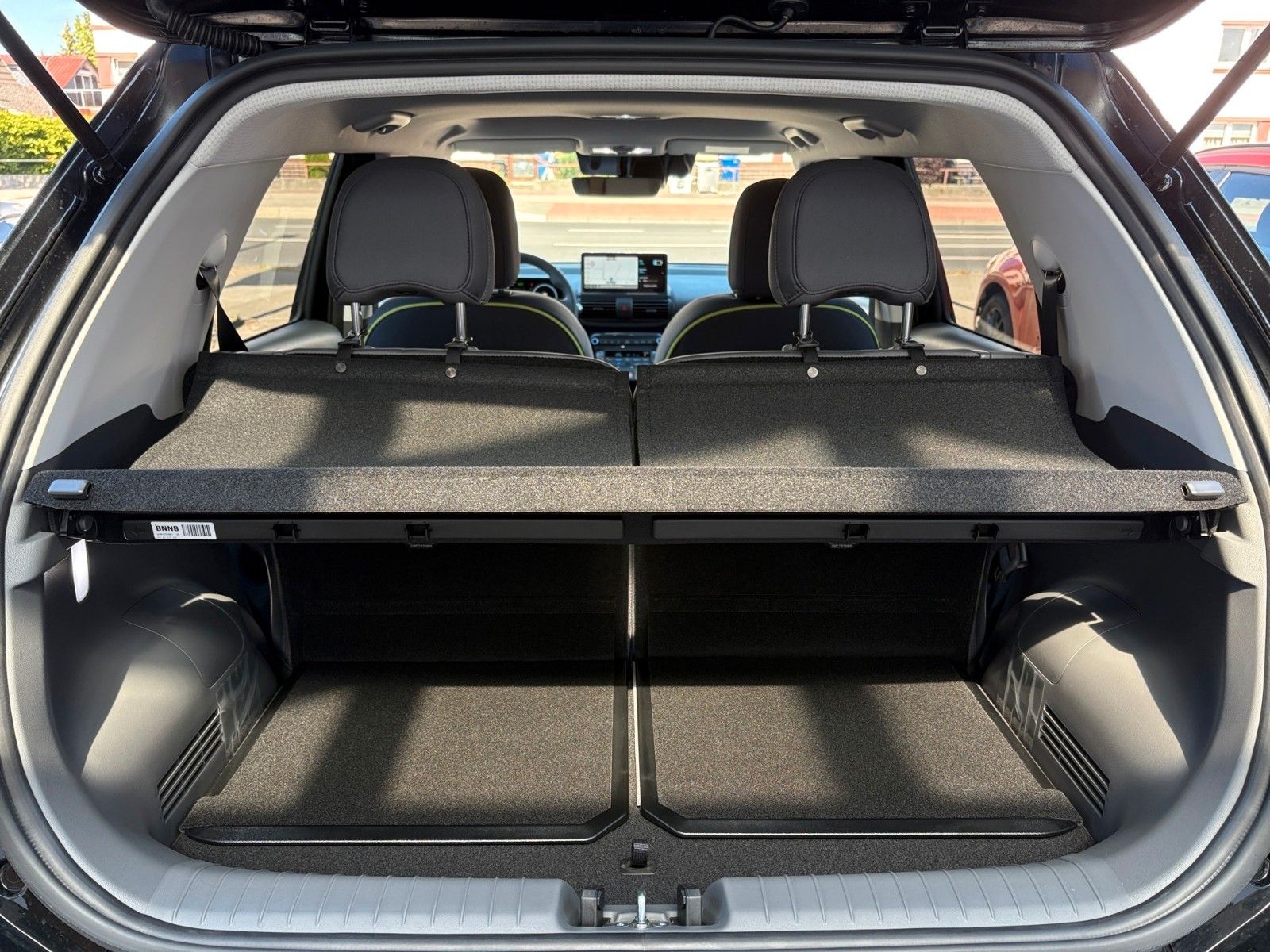 Fahrzeugabbildung Hyundai INSTER Cross