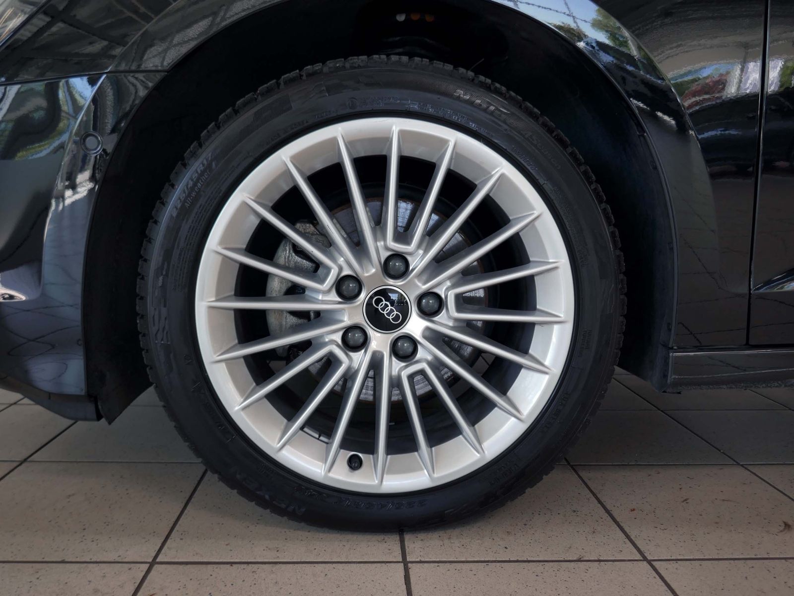 Fahrzeugabbildung Audi A3 35 Spb. advanced 2.0 TDI | LED RFK Navi