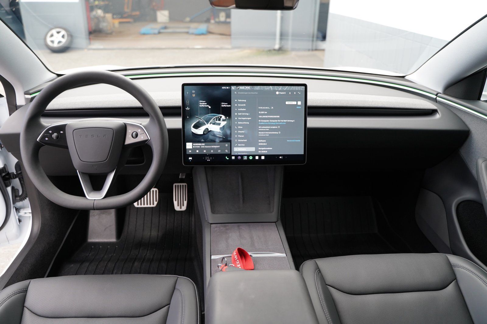 Tesla Model 3 Standard Range Highland EAP unfallfre foto 2