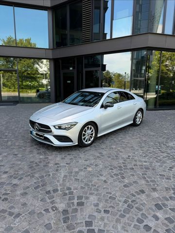 MERCEDES-BENZ Mercedes Benz CLA 180 Coupé | 1. Hand | AM...