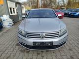 Volkswagen Phaeton V8 5-Sitzer 4Motion+NAVI+CAM+WEBASTO+USW - Volkswagen Phaeton mit Anhängerkupplung
