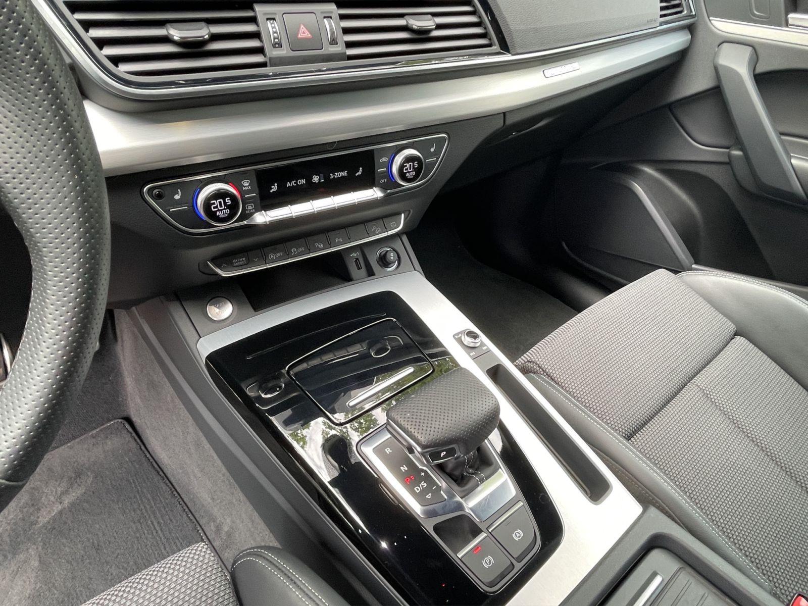 Audi Q5 SB 40 TFSI qu S line Matrix AHK StandHZG 360°